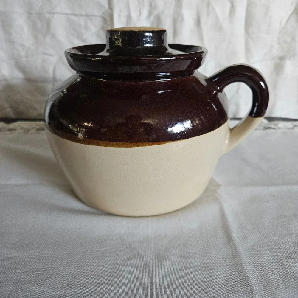 Vintage RRP Roseville Stoneware Bean Pot